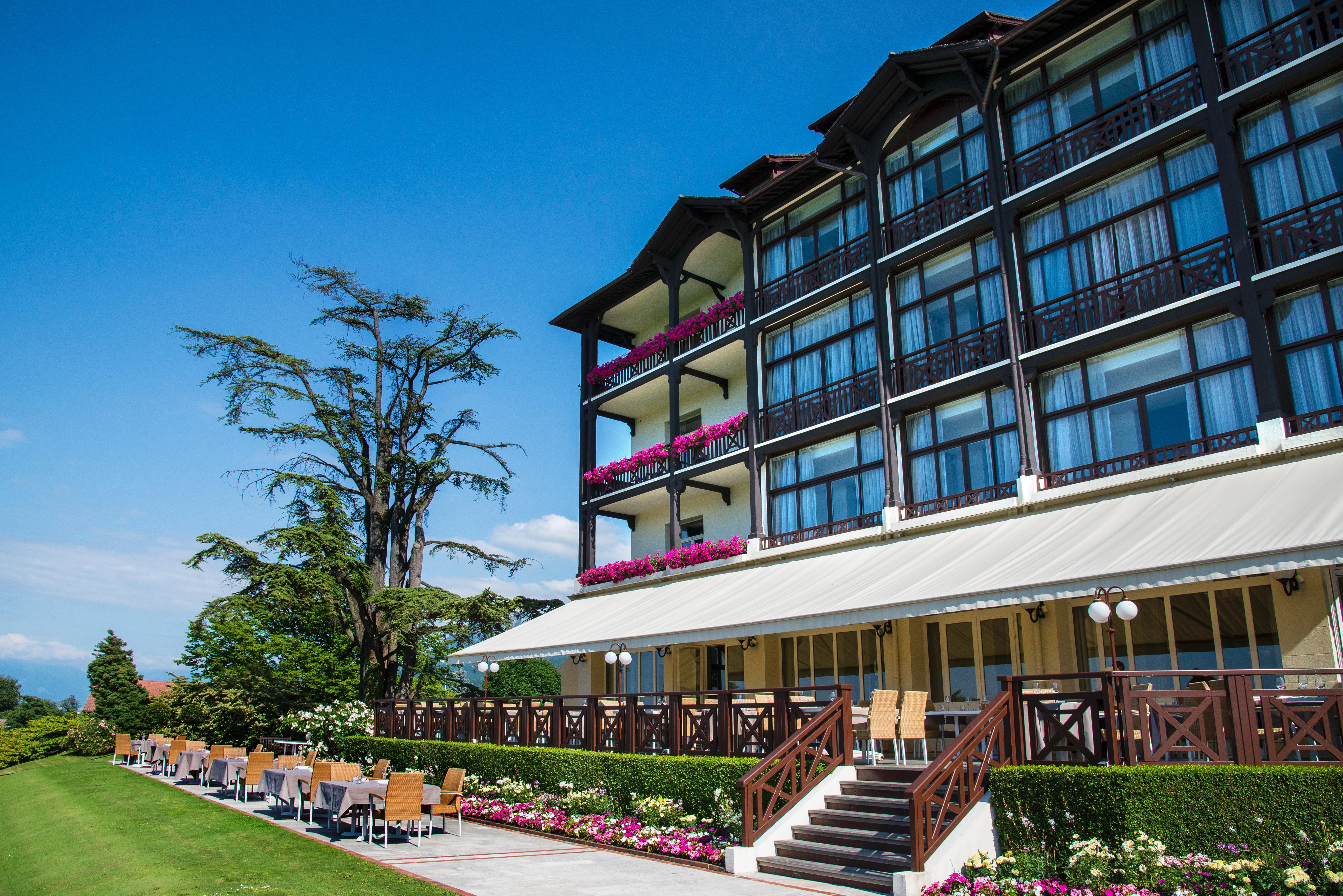Hotel Ermitage Évian-les-Bains Exteriör bild